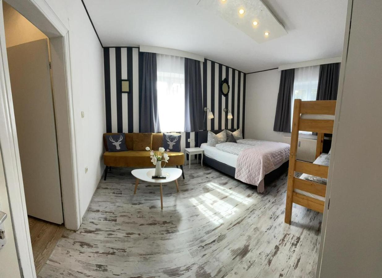 Отель La Boutique House Фюссен Экстерьер фото