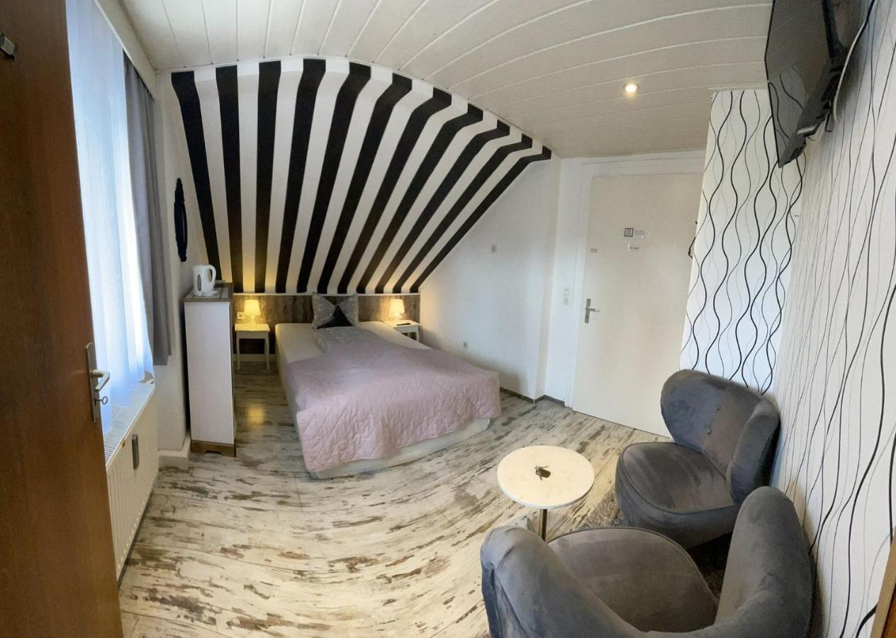 Отель La Boutique House Фюссен Экстерьер фото