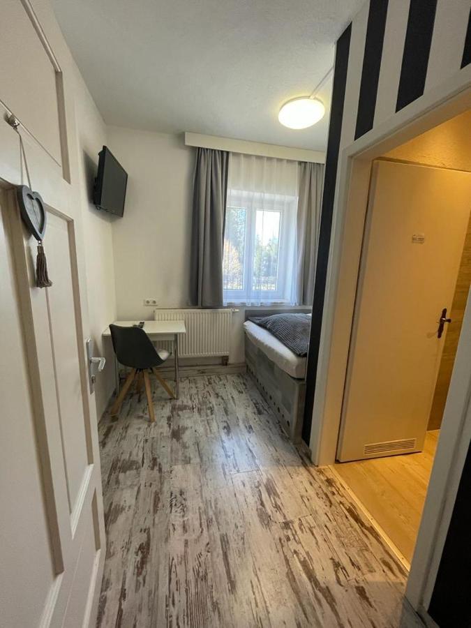 Отель La Boutique House Фюссен Экстерьер фото