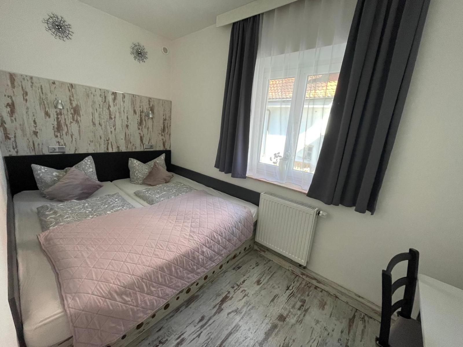 Отель La Boutique House Фюссен Экстерьер фото