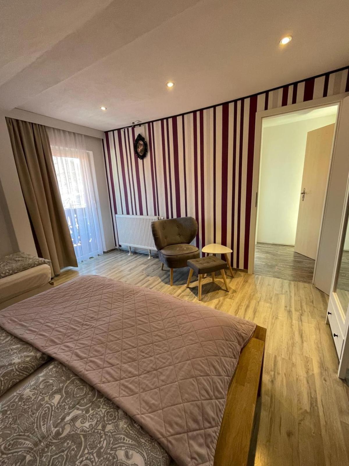 Отель La Boutique House Фюссен Экстерьер фото